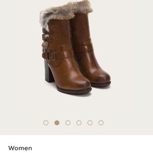 Frye Penny Luxe Genuine Rabbit Fur Boot Like New!!